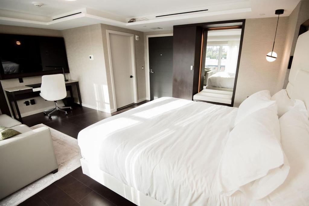 The Reid Hotel Vanderhoof Eksteriør billede